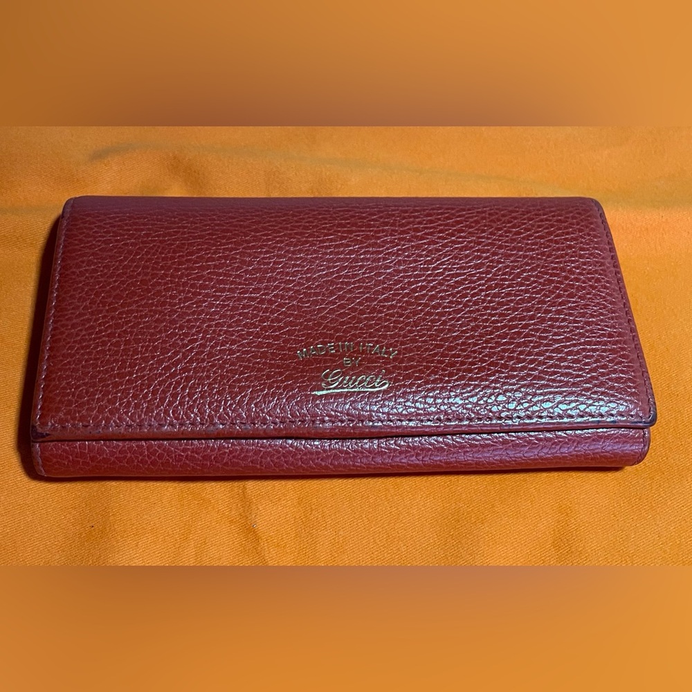 Gucci Long Wallet Leather Red Gold Hardware